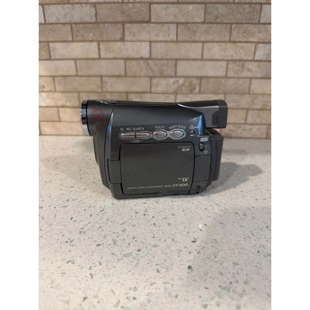 Canon ZR400 MiniDV Digital Video Camcorder 280x Zoom NTSC Tested Working‎
